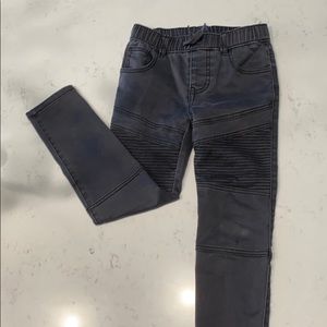 Dark grey jogger/jeans